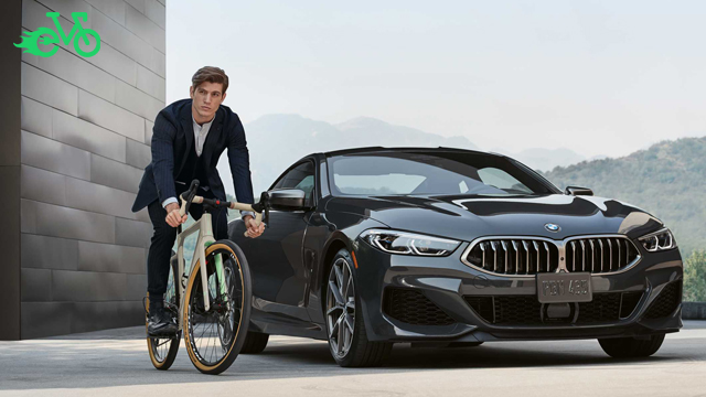 تعویض Benz و BMW با دوچرخه
